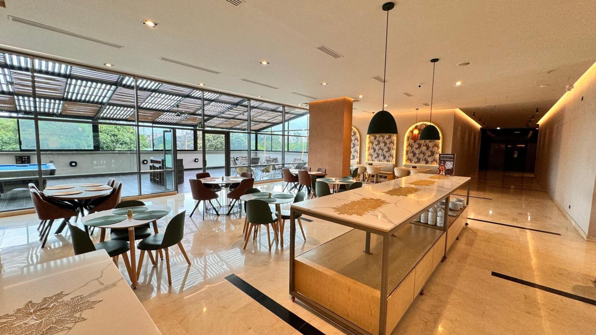 Tequendama Hotel Medellin - Estadio ภายนอก รูปภาพ