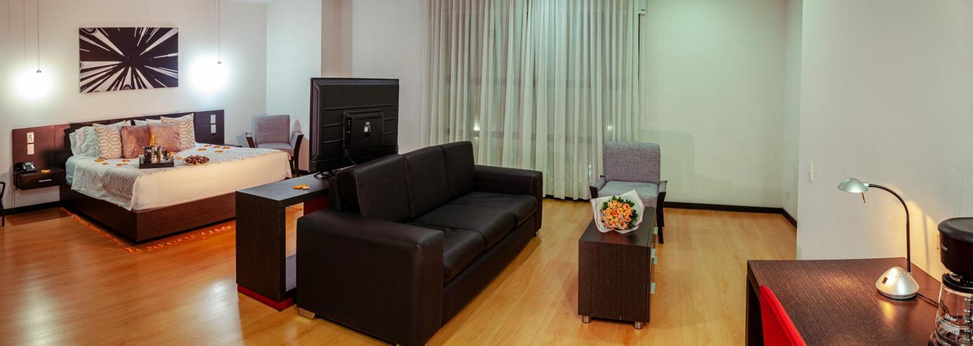 Tequendama Hotel Medellin - Estadio ภายนอก รูปภาพ