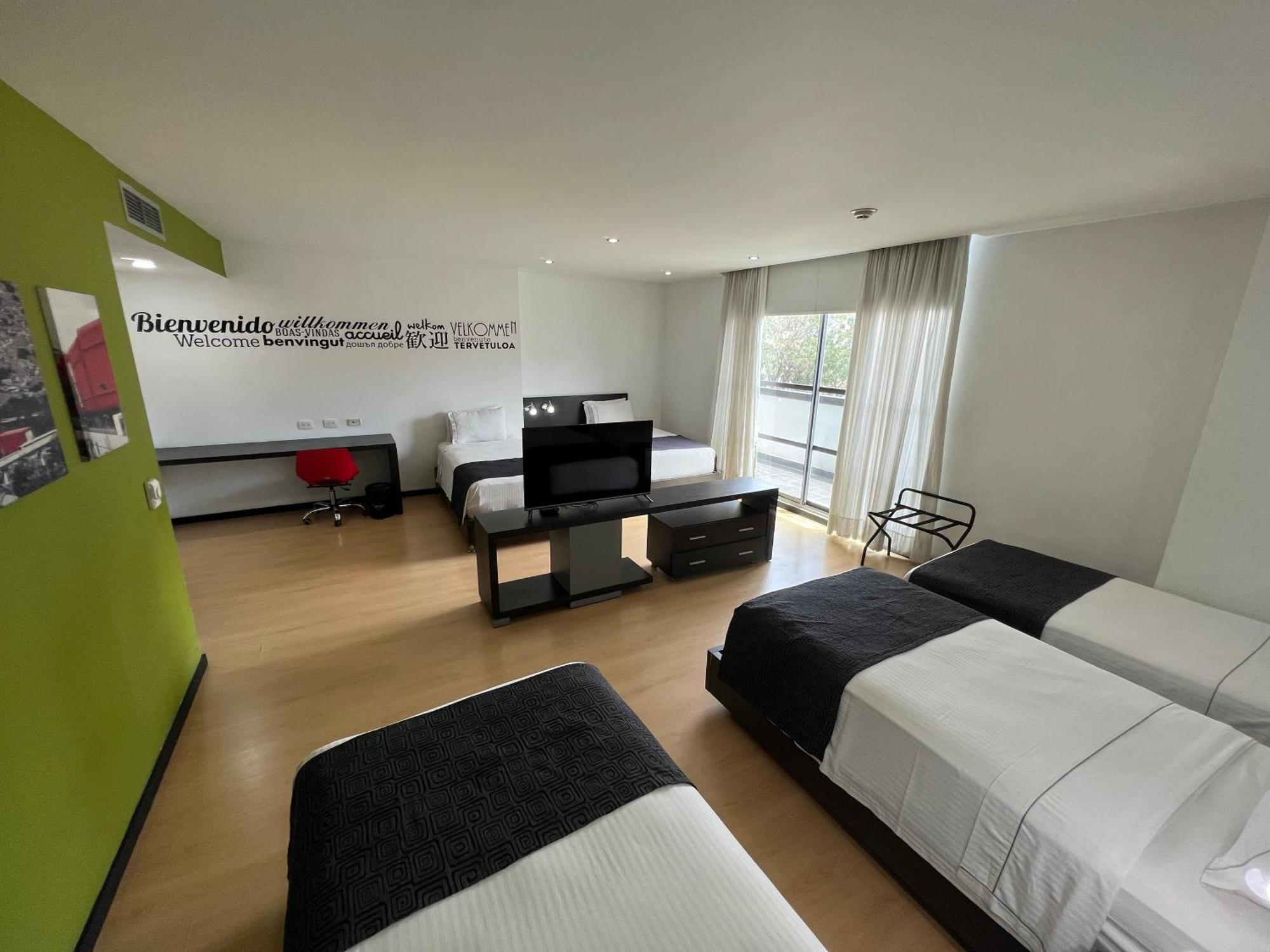 Tequendama Hotel Medellin - Estadio ภายนอก รูปภาพ